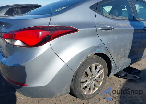 2015 Hyundai Elantra Se z USA, uszkodzony, nr VIN 5NPDH4AE7FH548780